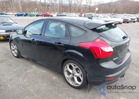 2014 Ford Focus St z USA, uszkodzony, nr VIN 1FADP3L97EL353338